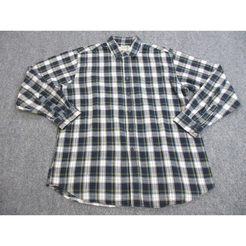 L.L. Bean Shirt Mens L Blue Plaid 100%‎ Cotton Long Sleeve Button Down Casual